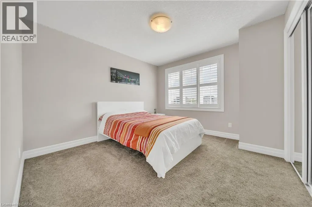 536 LANDGREN Court