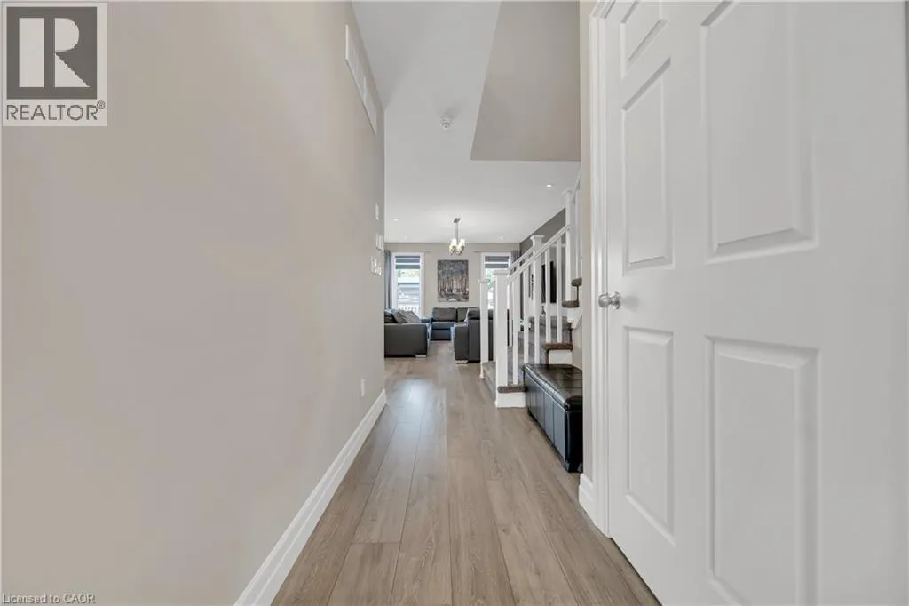 536 LANDGREN Court