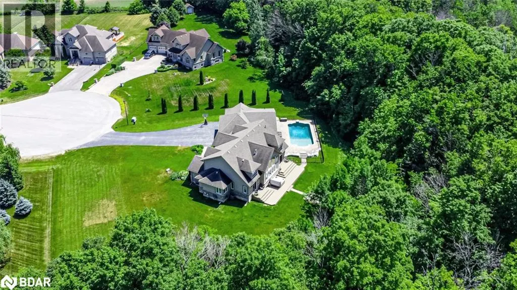 2 SUMACH Court