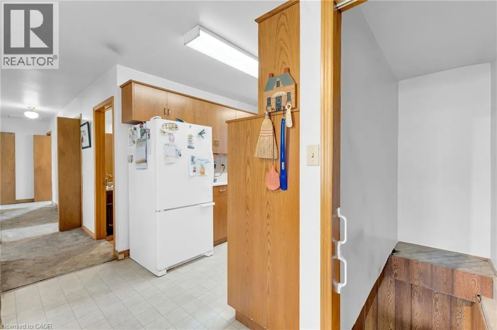 2986 GRIMSBY Road