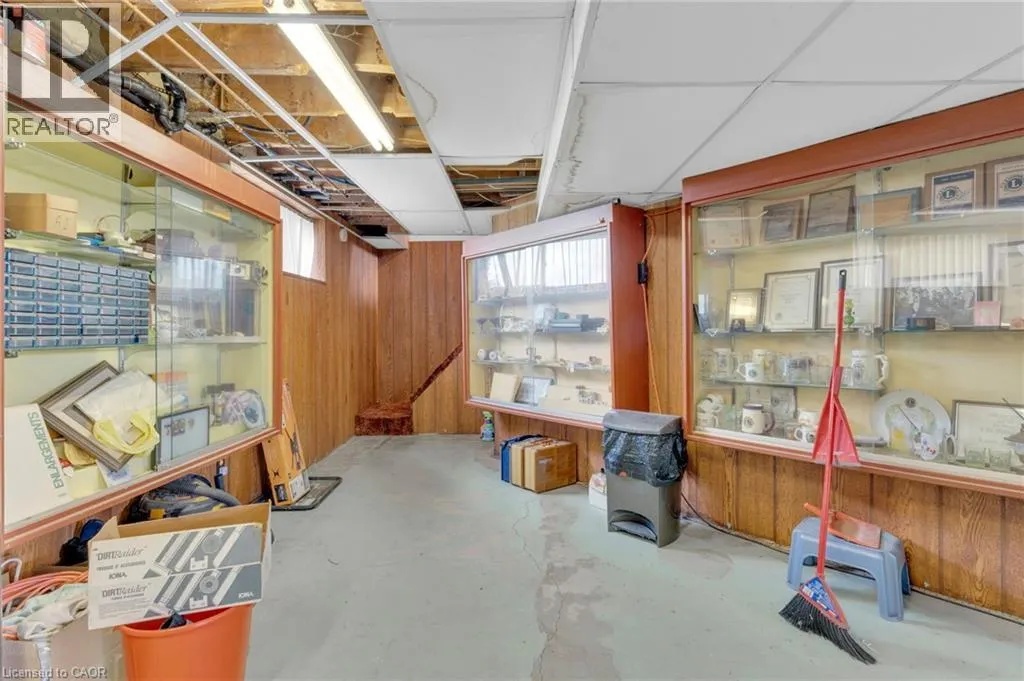 2986 GRIMSBY Road