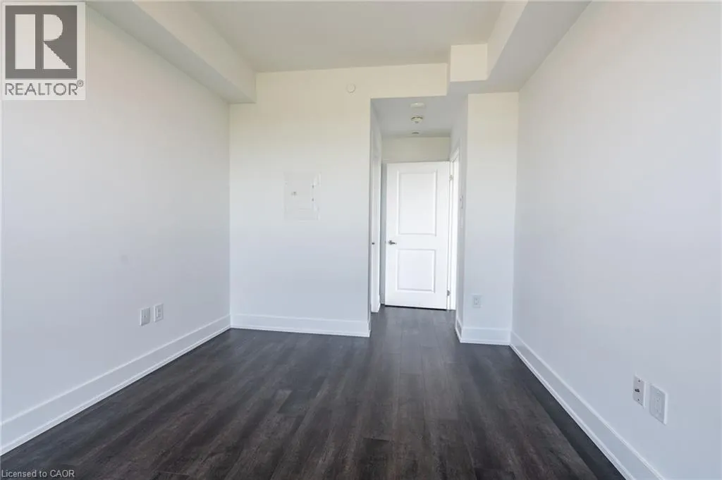 450 DUNDAS Street E Unit# 1111, #1111