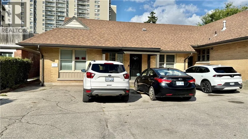 74 QUEEN Street N Unit# B, #B