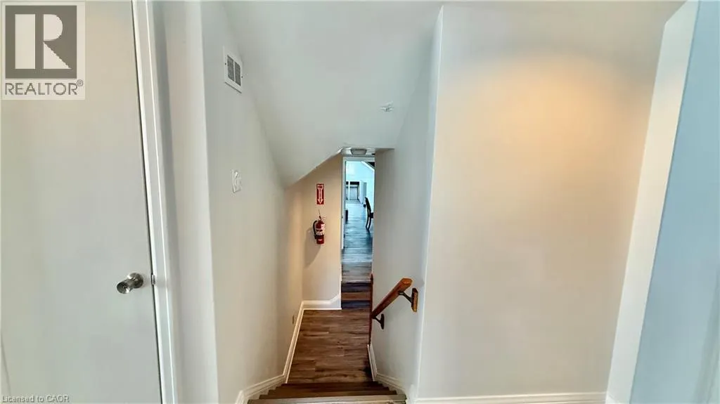 74 QUEEN Street N Unit# B, #B