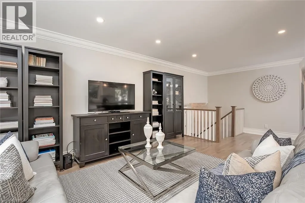 1207 RICHMOND Road