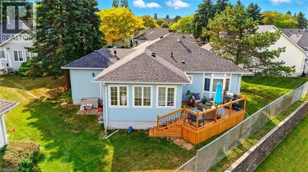 360 SILVERBIRCH Boulevard