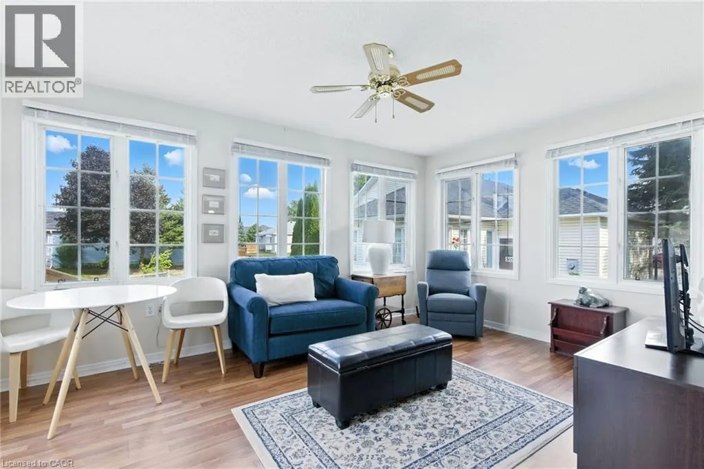 360 SILVERBIRCH Boulevard