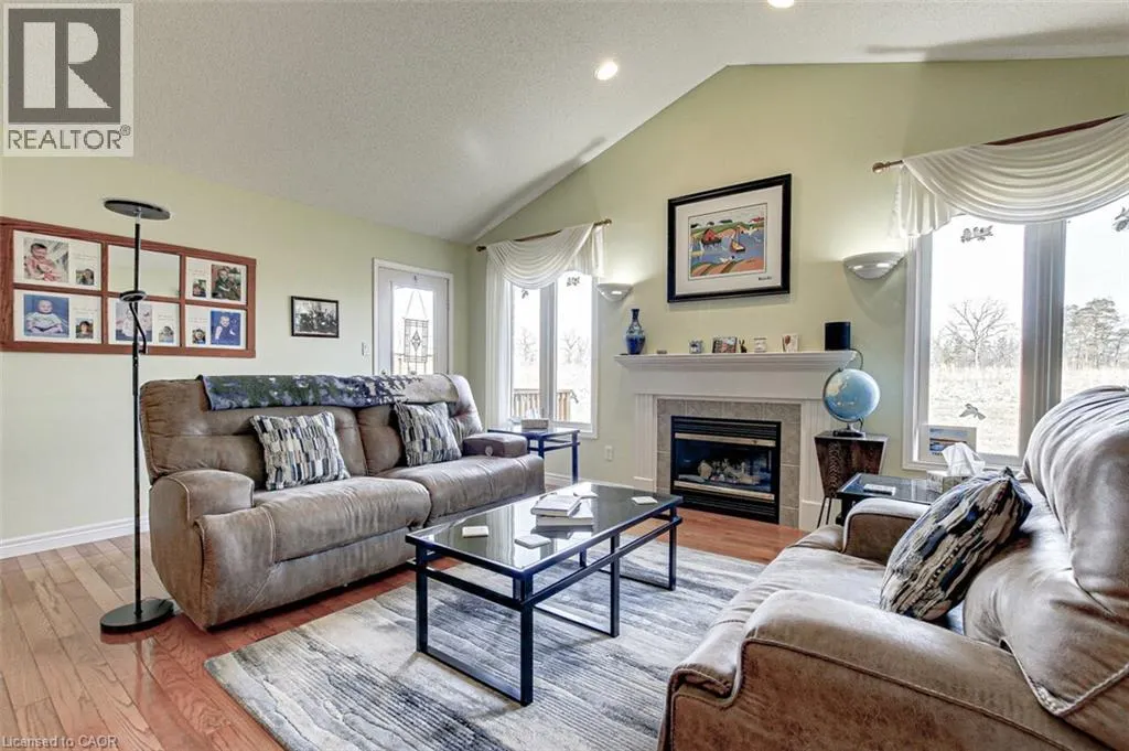 87 DONKER Drive Unit# 24, #24