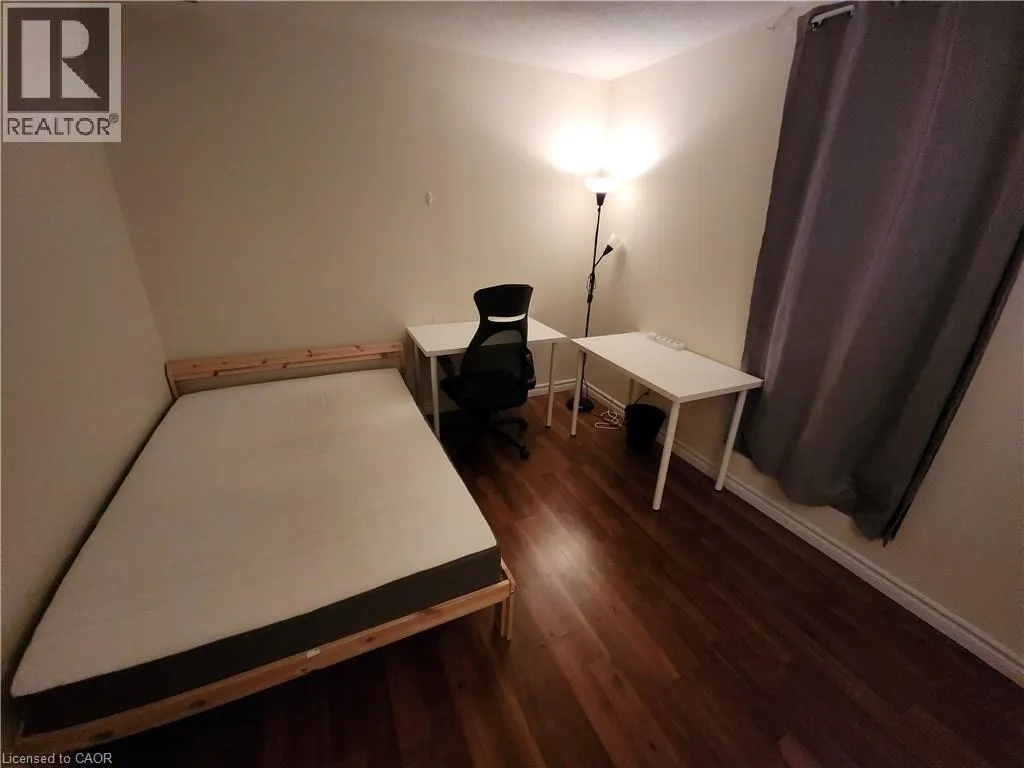 135 JAMES Street S Unit# 214, #214