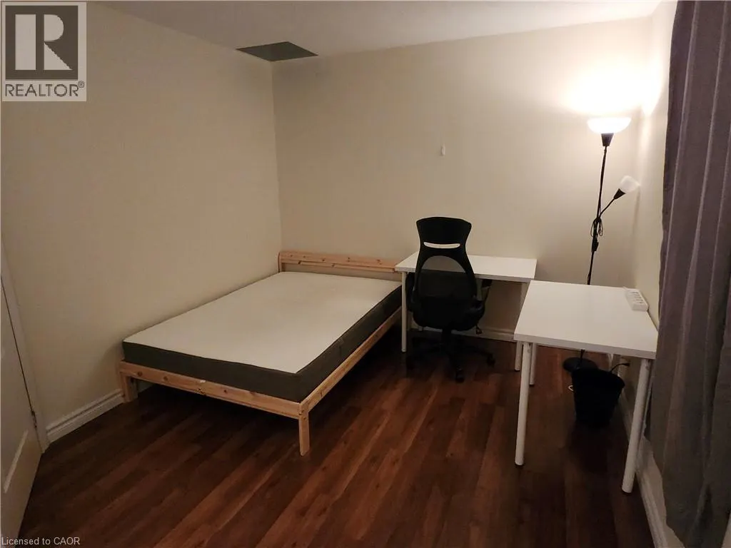 135 JAMES Street S Unit# 214, #214
