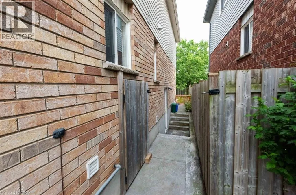 34 PEACH BLOSSOM Crescent Unit# 2, #2