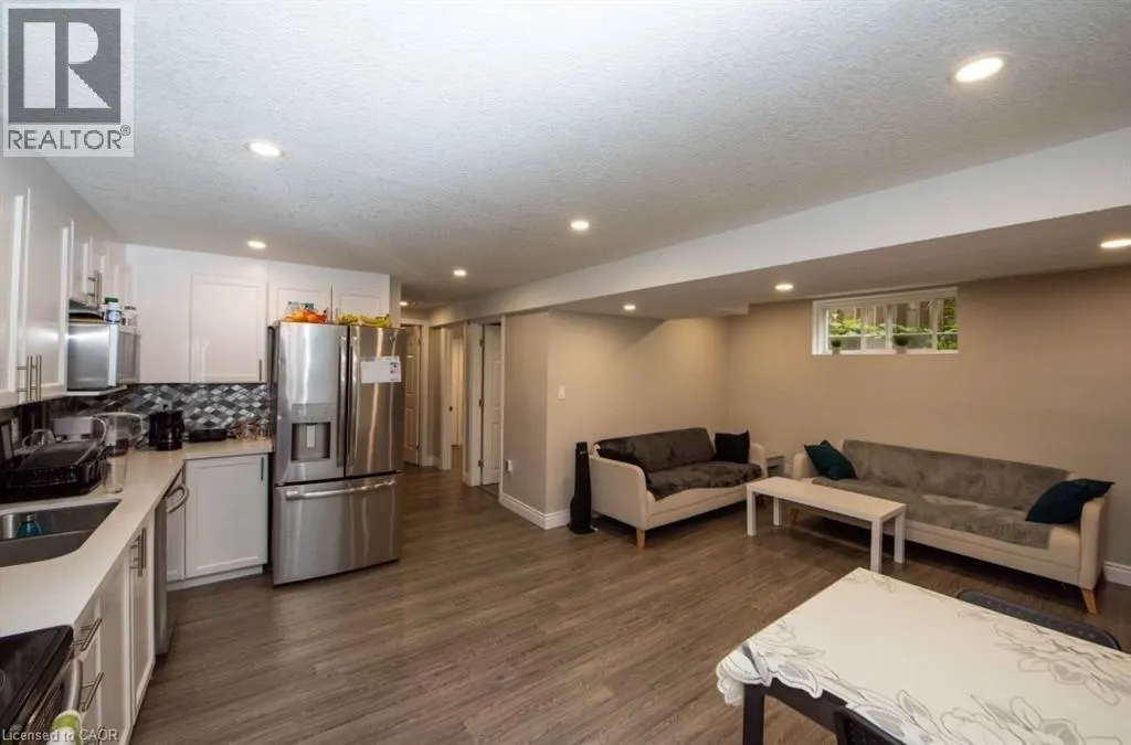 34 PEACH BLOSSOM Crescent Unit# 2, #2