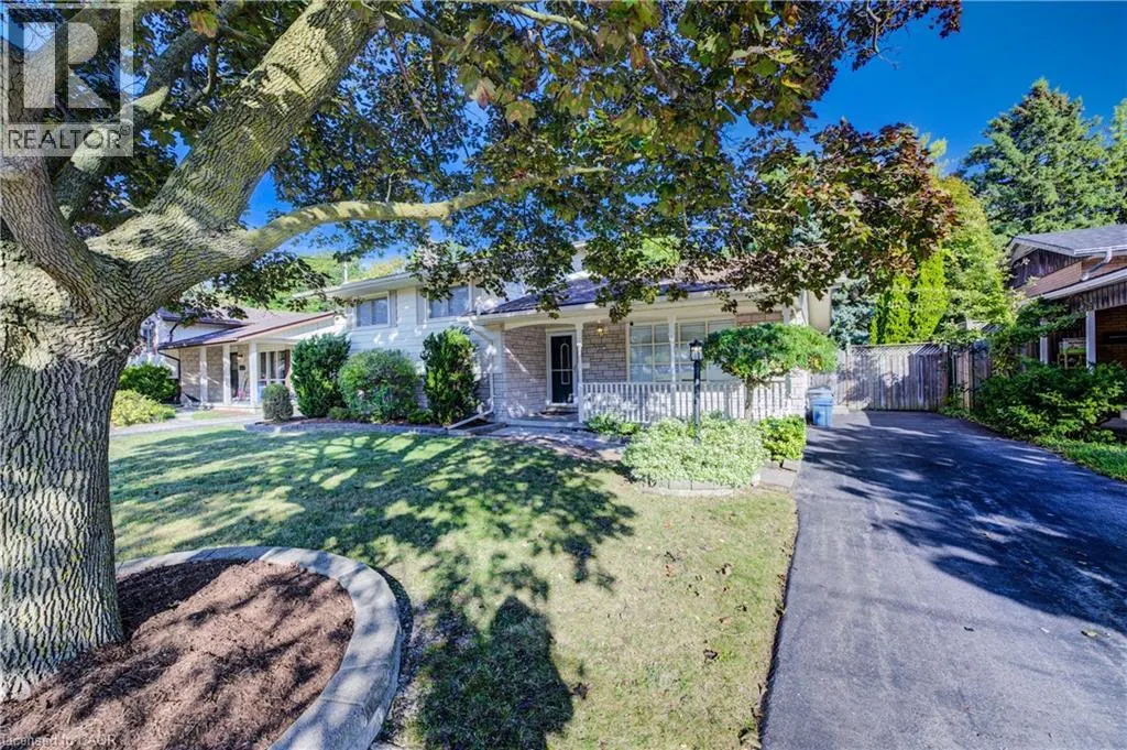 211 VILLAGE Road