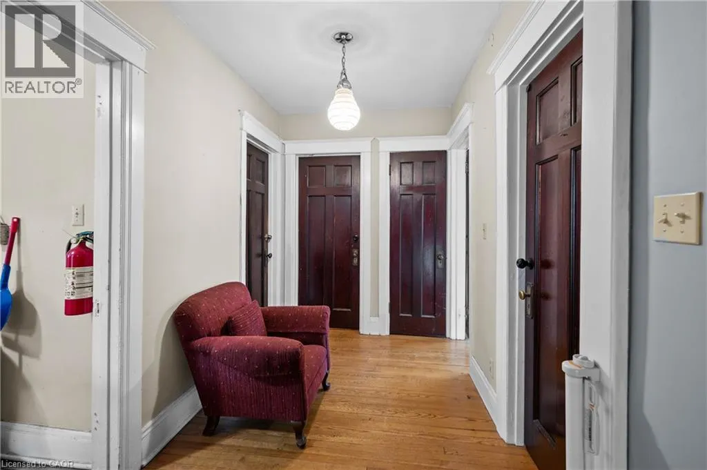 49 PROCTOR Boulevard
