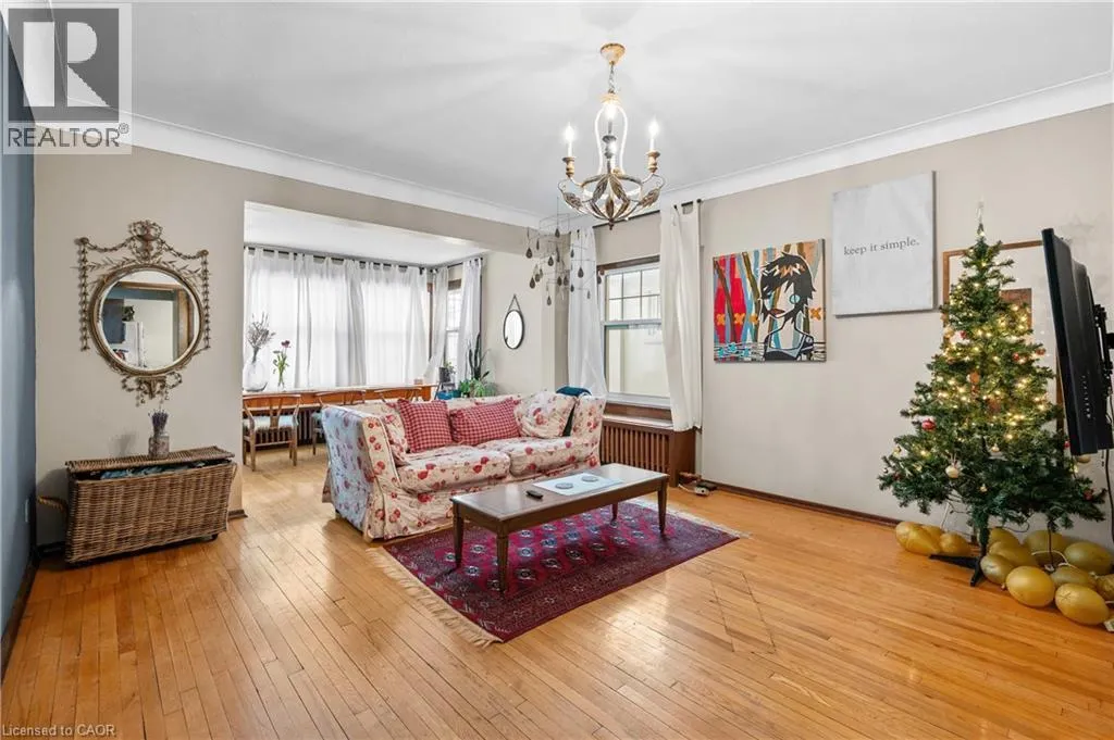 49 PROCTOR Boulevard