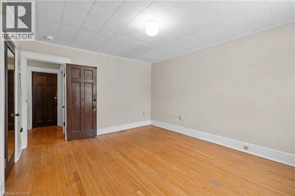 49 PROCTOR Boulevard