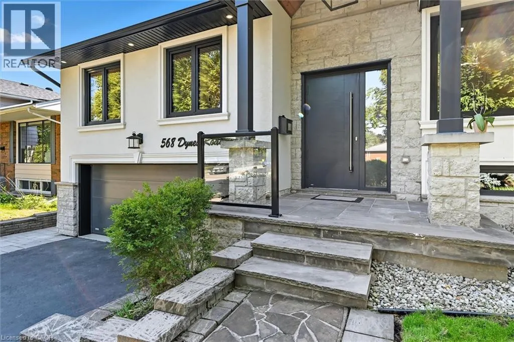 568 DYNES Road