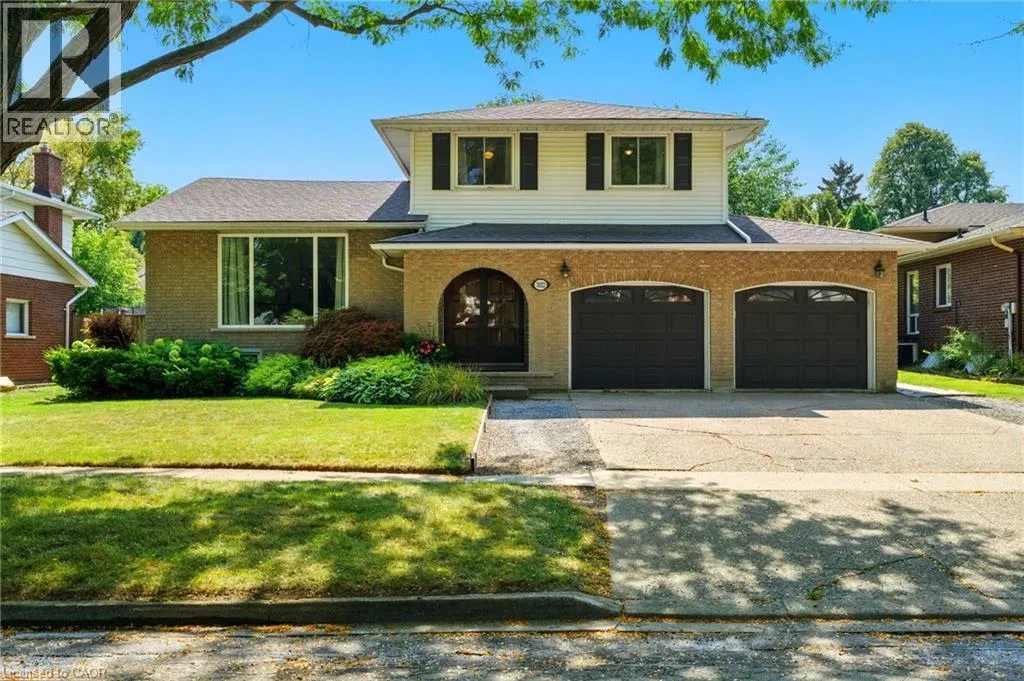 7022 YORK Drive