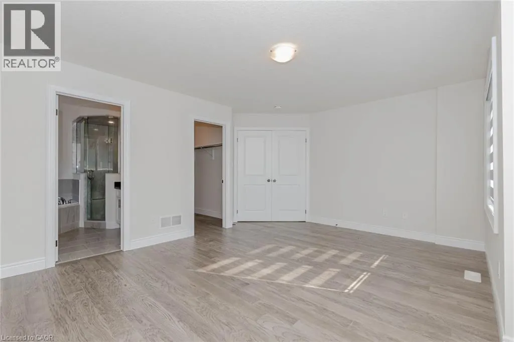 61 ELEANOR Avenue