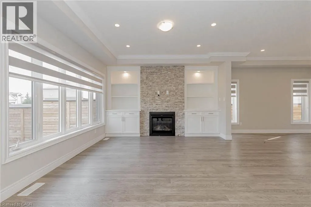 61 ELEANOR Avenue