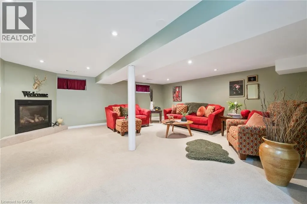202 ALDERBRAE Avenue