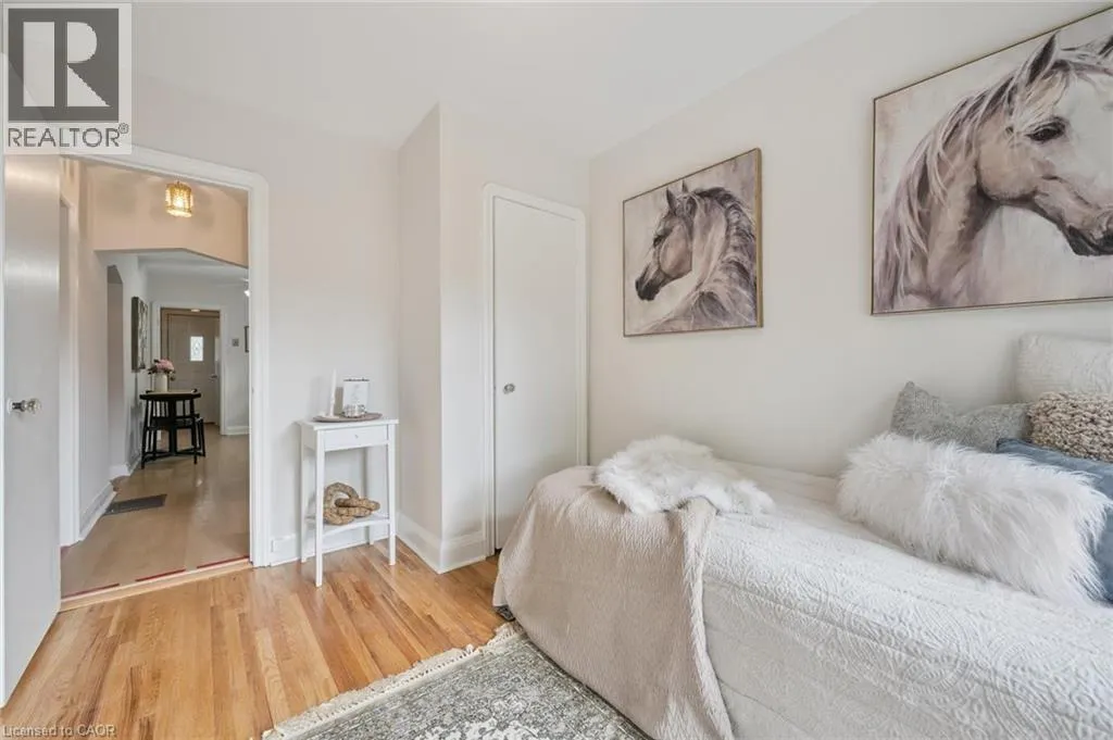 202 ALDERBRAE Avenue