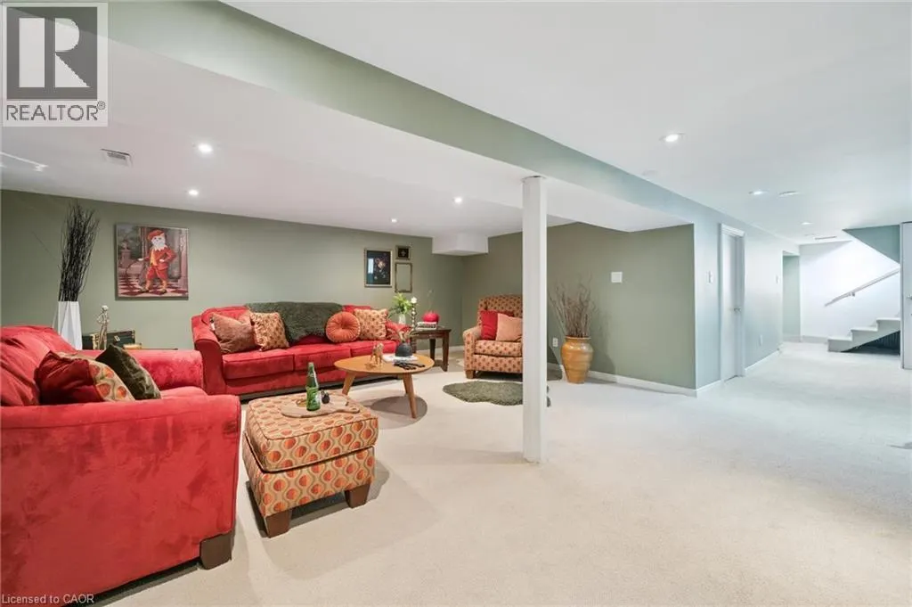 202 ALDERBRAE Avenue