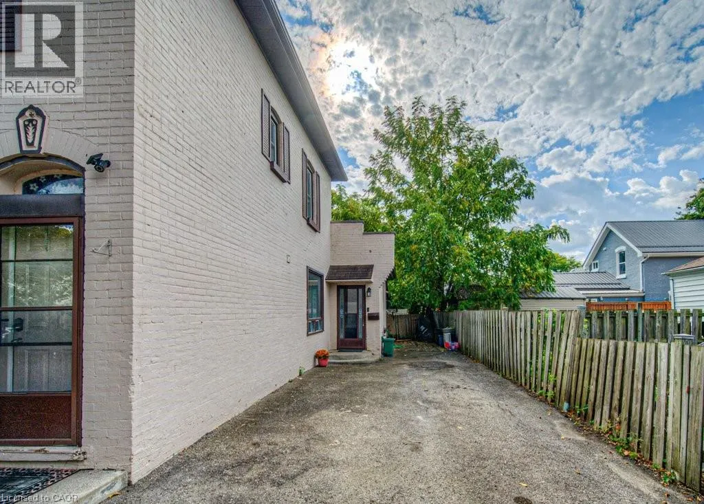 5 SUPERIOR Street