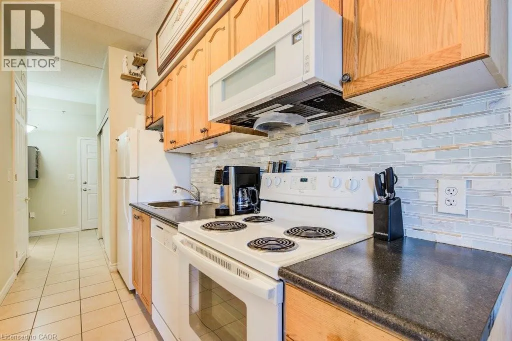 308 WATSON Parkway N Unit# 118, #118