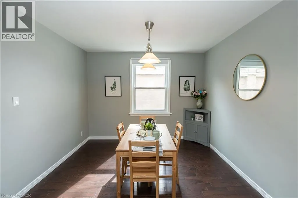 4 SUNNING HILL Avenue Unit# UPPER, #UPPER