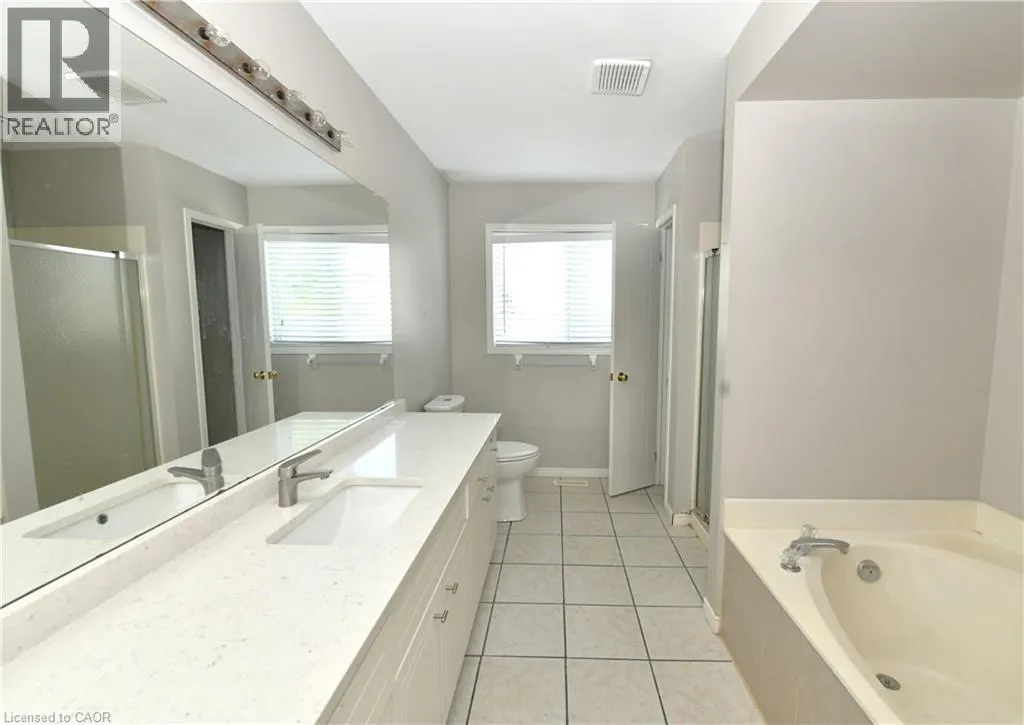 6 SHADYRIDGE Place