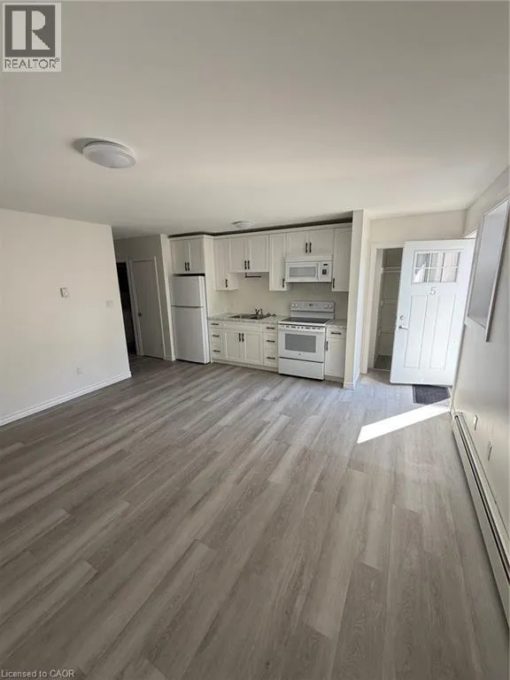 72 HARTZEL Road Unit# 5, #5