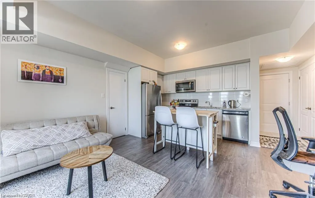 120 WATSON Parkway N Unit# 2, #2