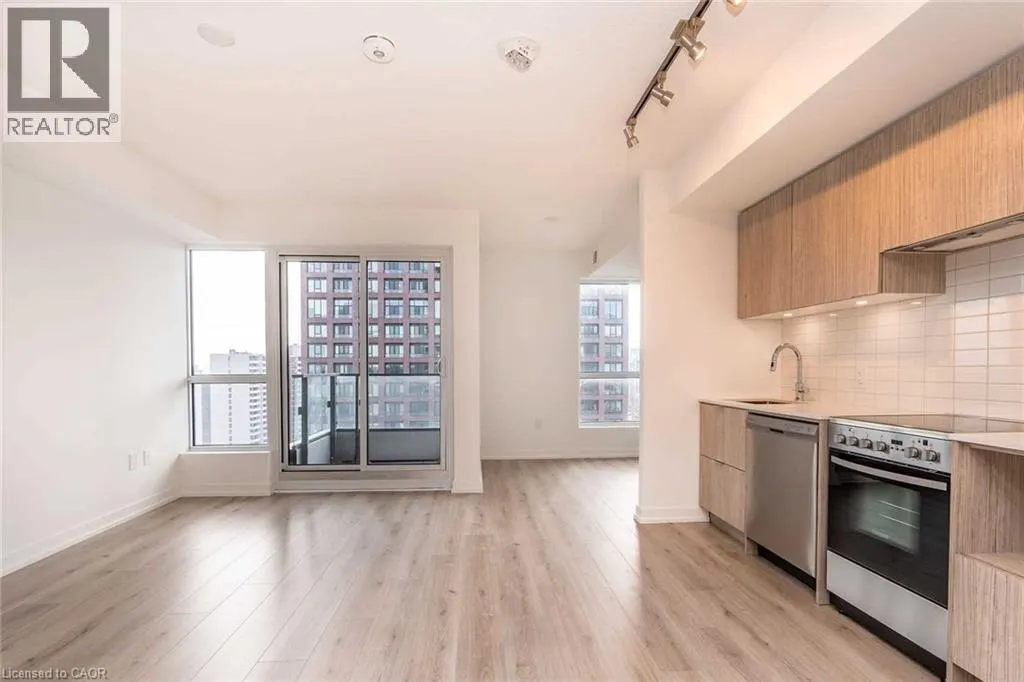 395 BLOOR Street E Unit# 2201, #2201
