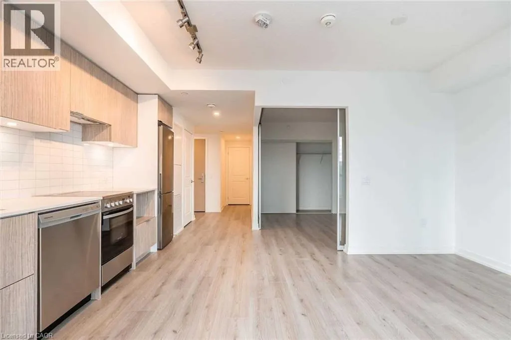395 BLOOR Street E Unit# 2201, #2201