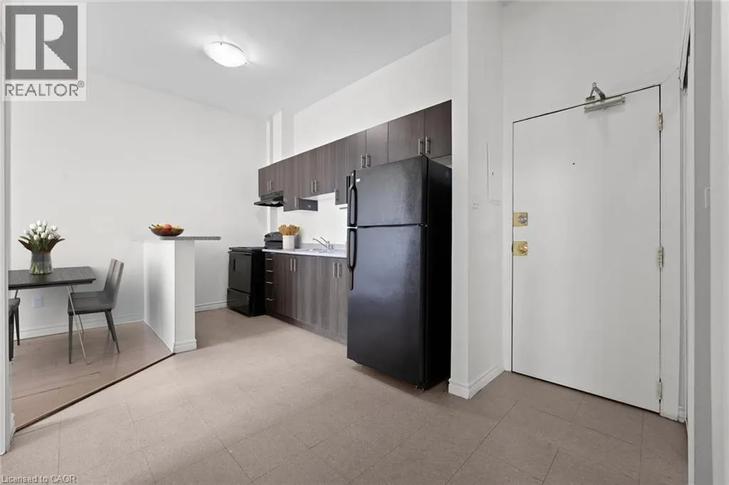 27 BRIDGE Street Unit# 305, #305