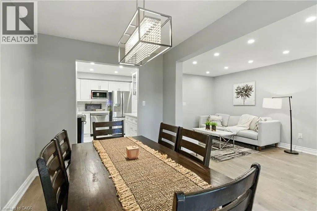 1 ROYALWOOD Court Unit# 5, #5