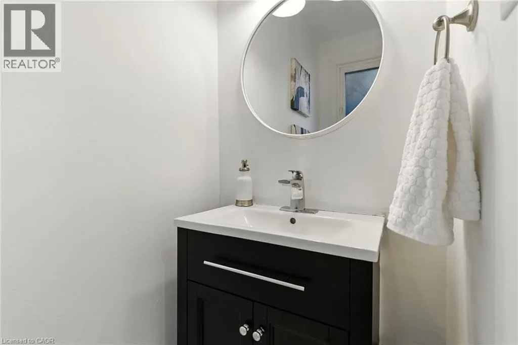 1 ROYALWOOD Court Unit# 5, #5