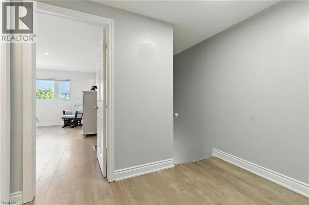 1 ROYALWOOD Court Unit# 5, #5
