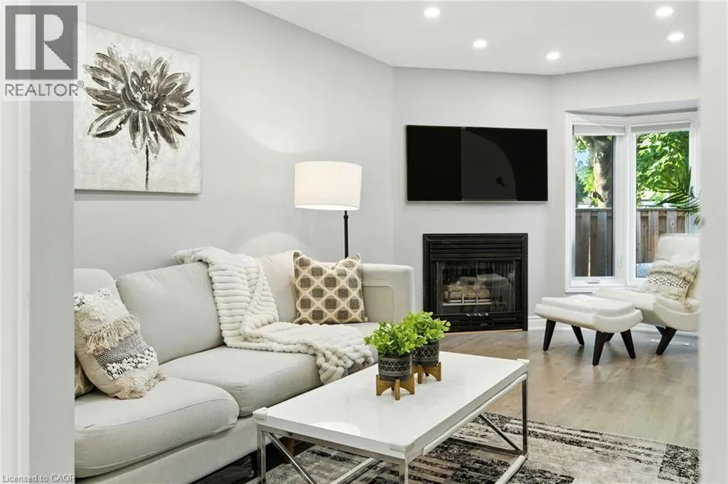 1 ROYALWOOD Court Unit# 5, #5