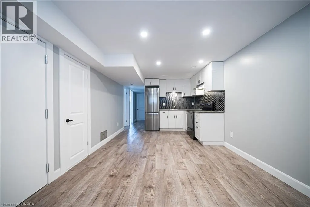 28 SOUTHGLEN Road