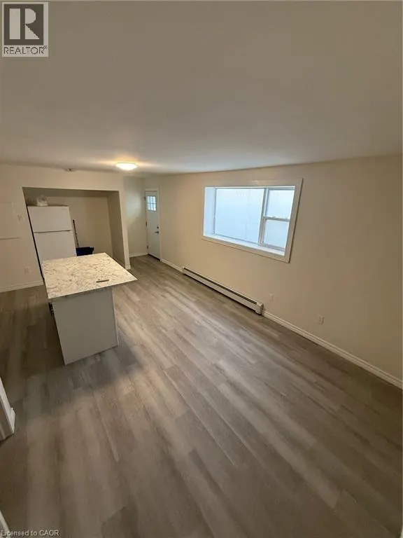 72 HARTZEL Road Unit# 4, #4