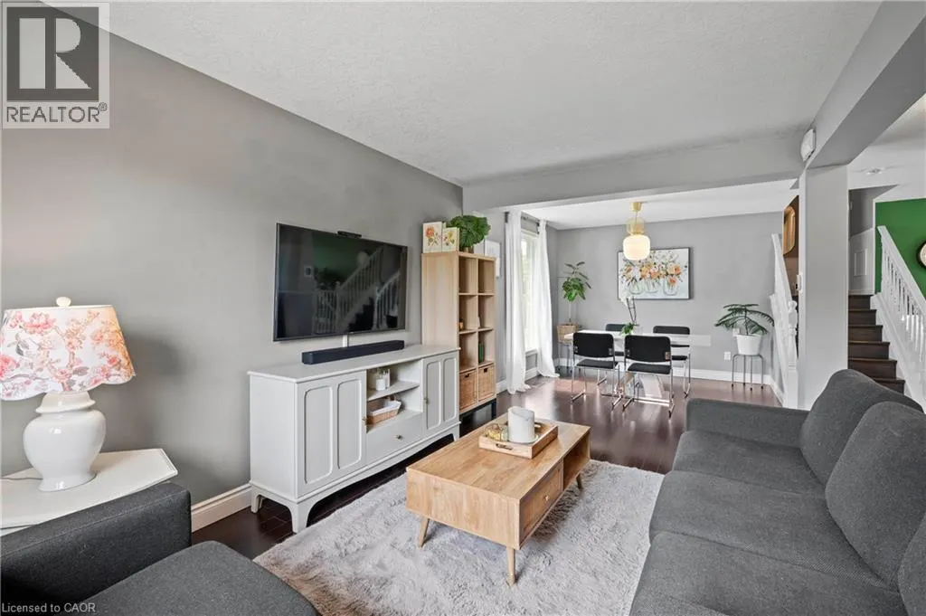 66 HIGH ACRES Crescent