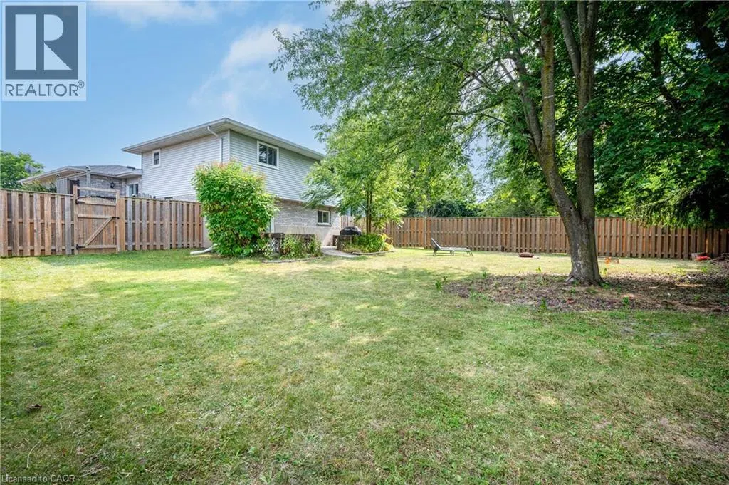 66 HIGH ACRES Crescent