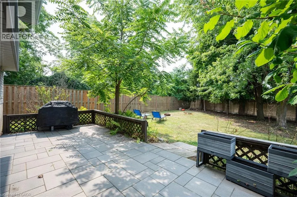 66 HIGH ACRES Crescent