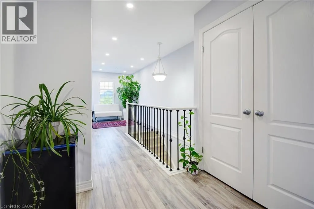 106 WHITEFISH Crescent