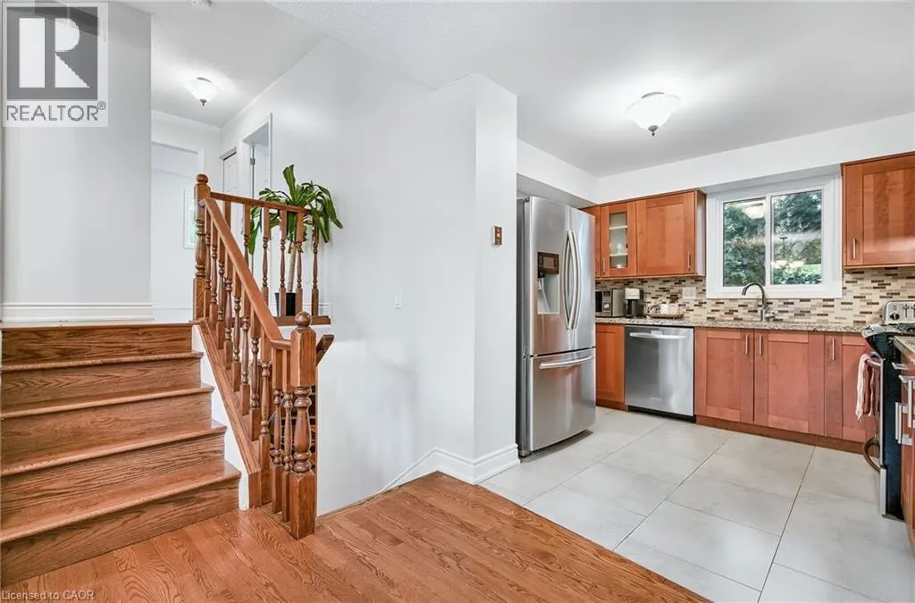 14 ASHRIDGE Place