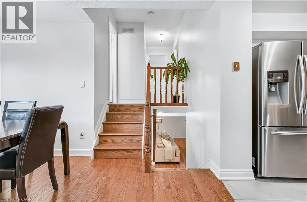 14 ASHRIDGE Place
