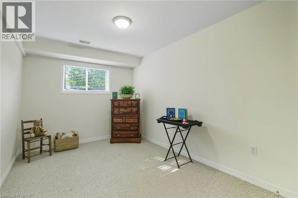 20 DIAMOND Court