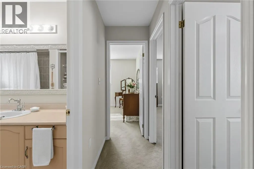 20 DIAMOND Court